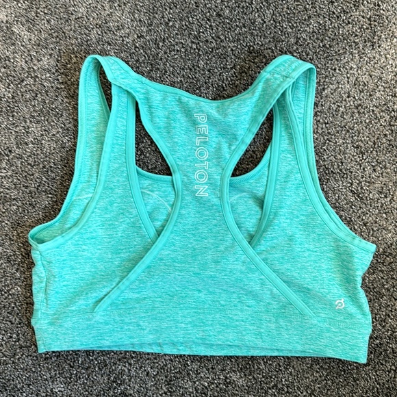 Peloton Drive and Recover Keyhole Bra - Picture 4 of 5